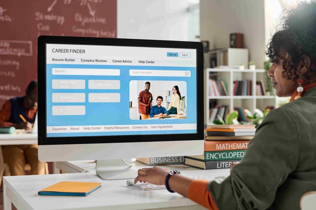 How a Digital Agency in Dubai Transforms the Education and Training Sector